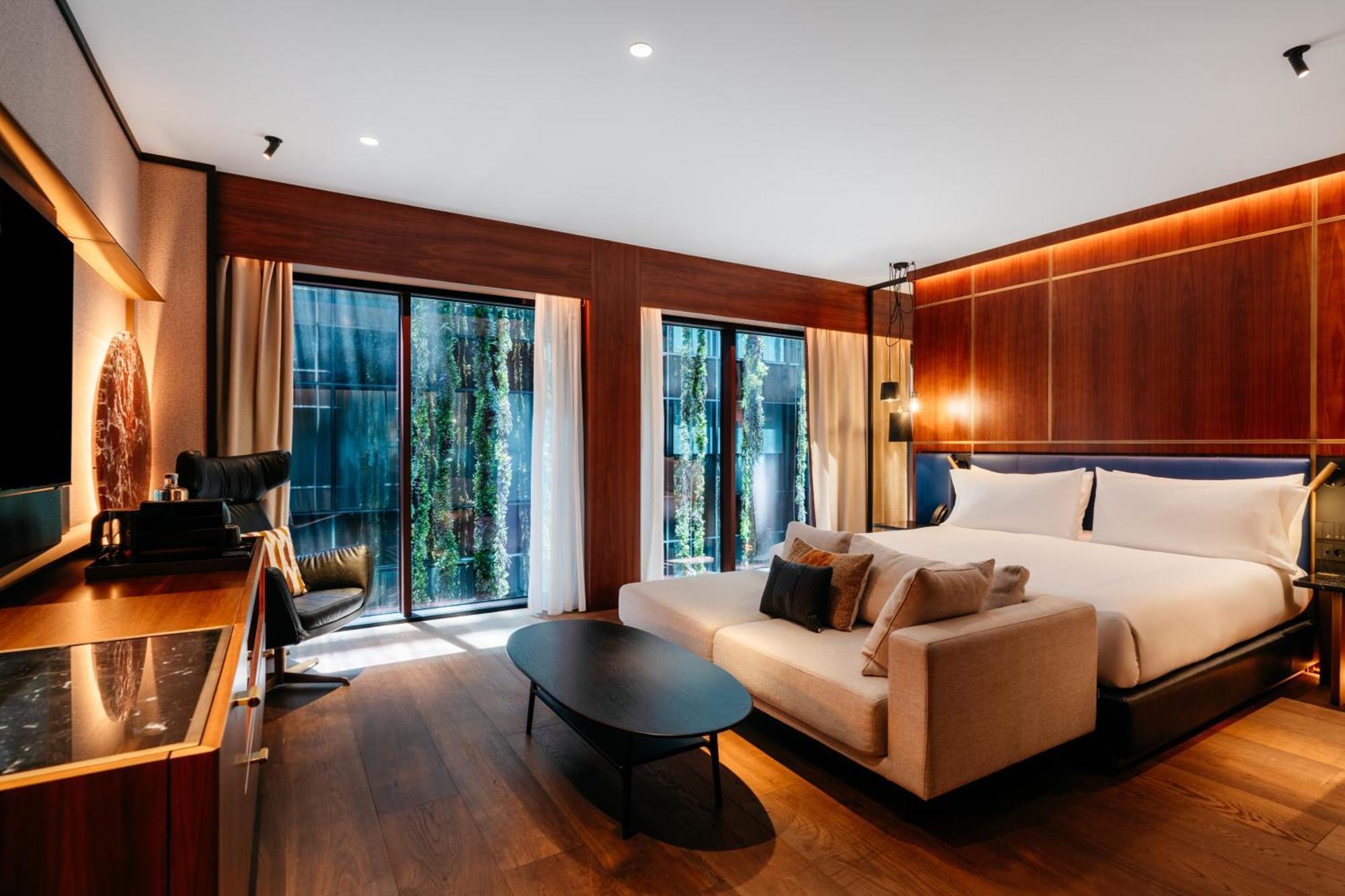 Thompson Madrid, By Hyatt 5* Madrid