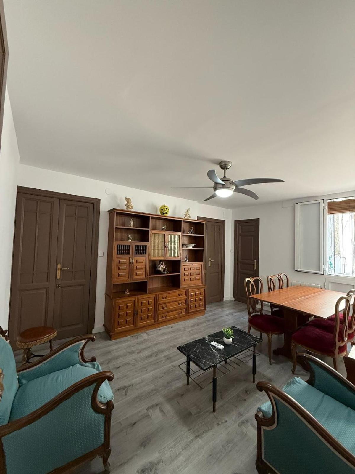 Apartment Amplio Piso 17 En Pleno Centro De Madrid