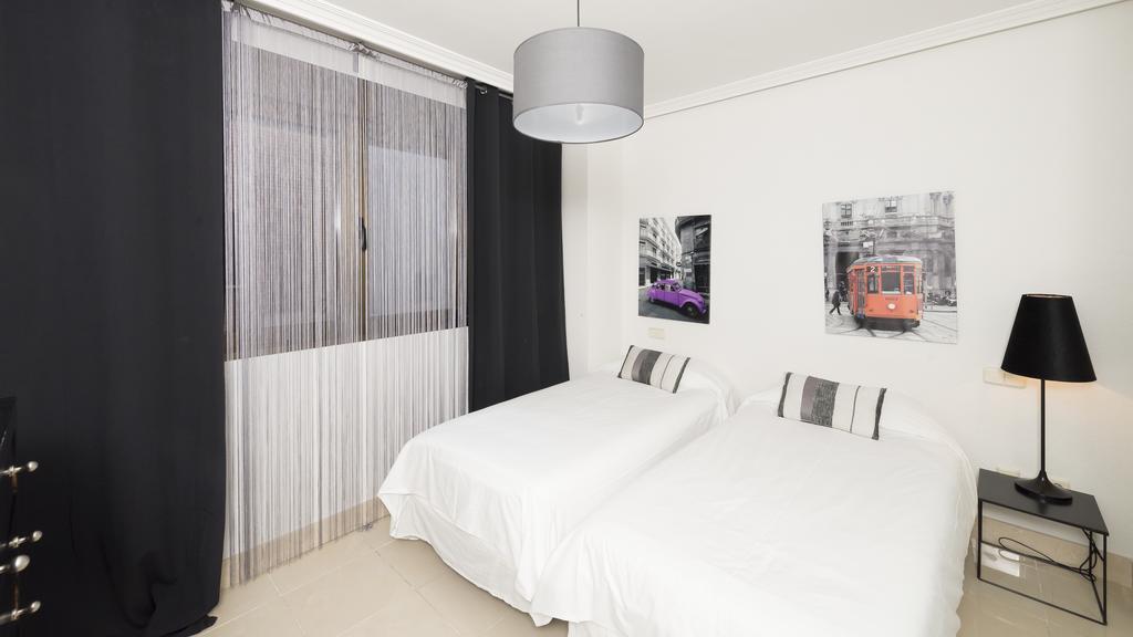 Wootravelling Plaza De Oriente Homtels Apartment
