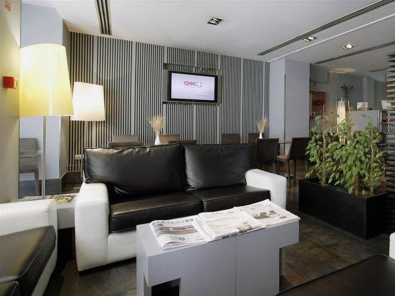 Petit Palace Plaza España 4*
