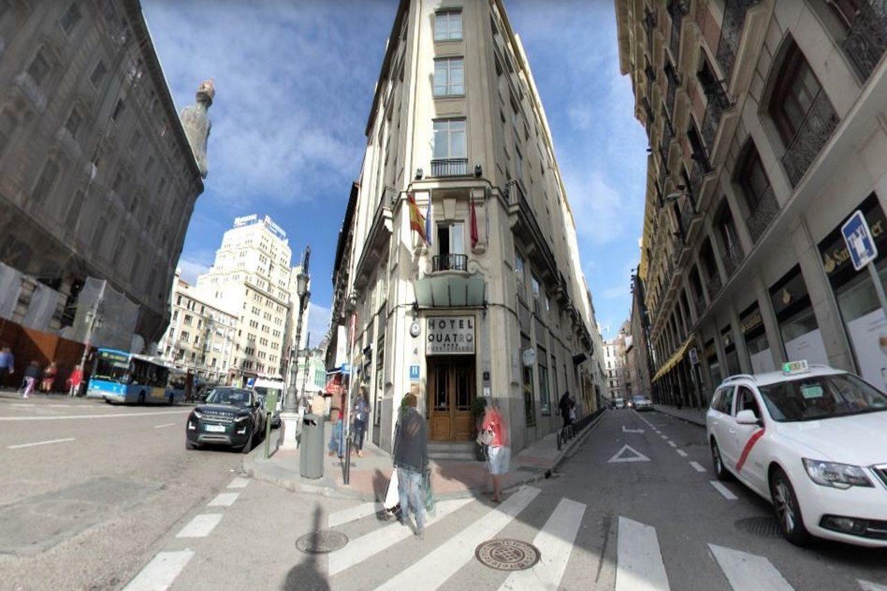Hotel Quatro Puerta Del Sol 4*