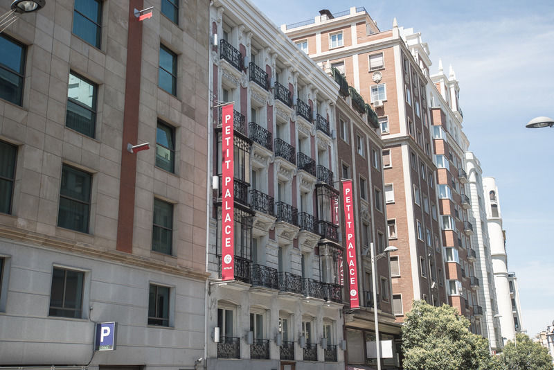 Petit Palace Plaza España Hotel 4*