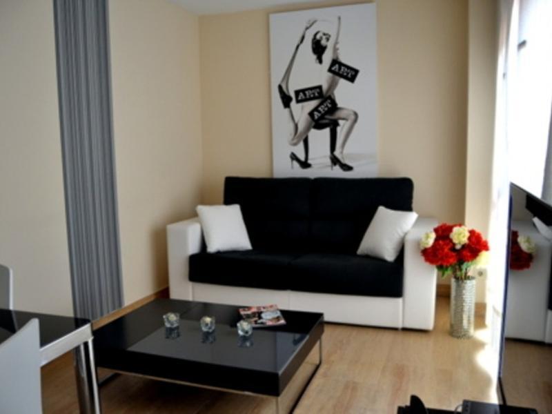 Moon River One Bedroom Hotel