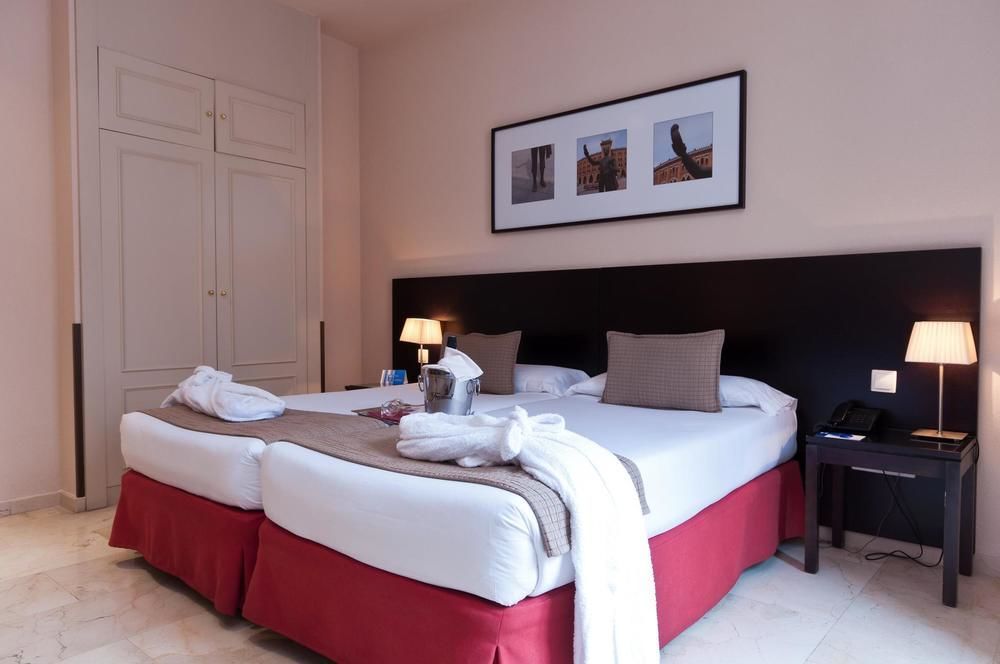 Exe 33 Hotel