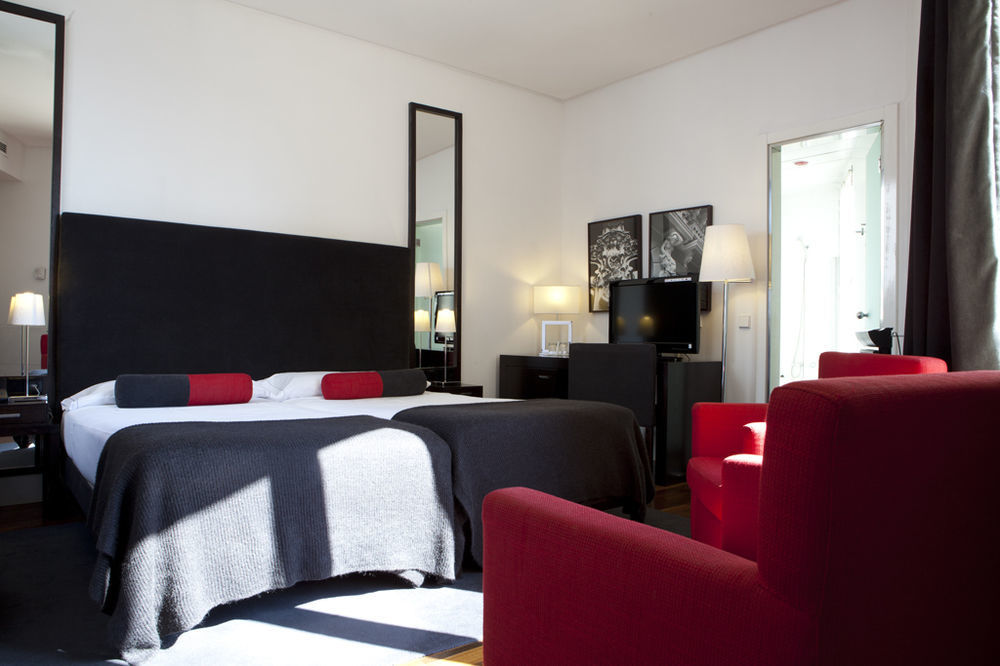 Hotel Quatro Puerta Del Sol