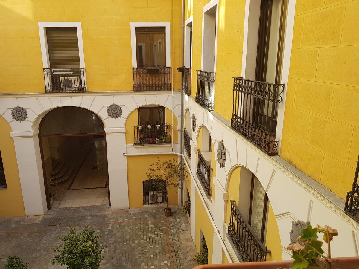 Conde Romanones, 5 *