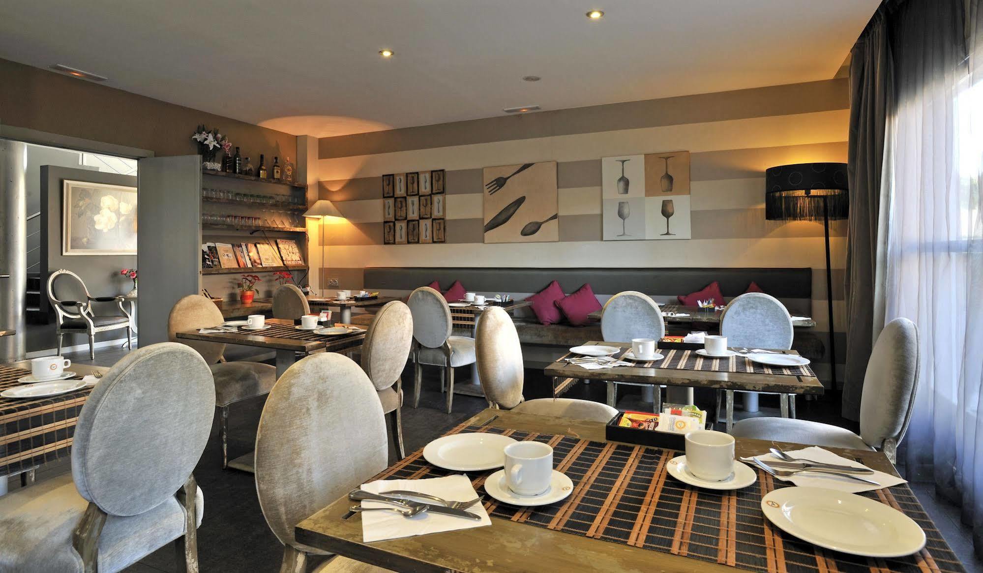 Globales Acis Y Galatea Hotel 3*