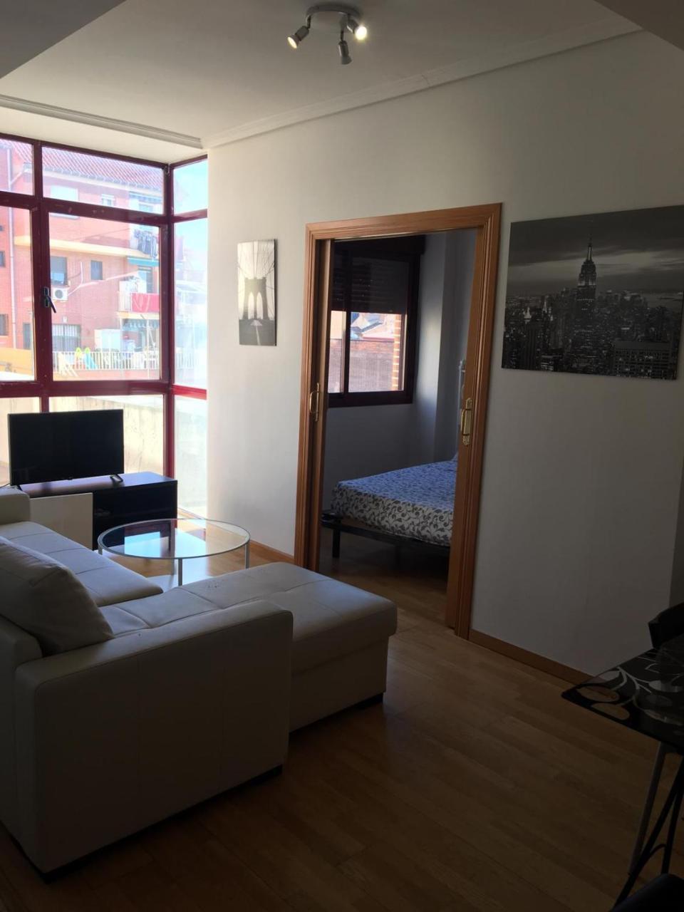99 Calle Pinos Alta Apartamento