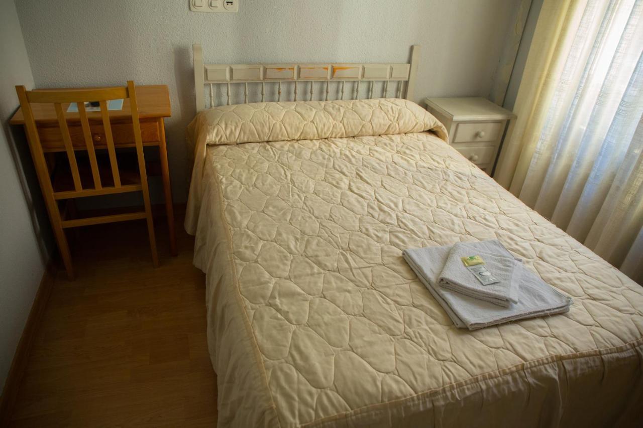 Hostal Lamalonga 2*