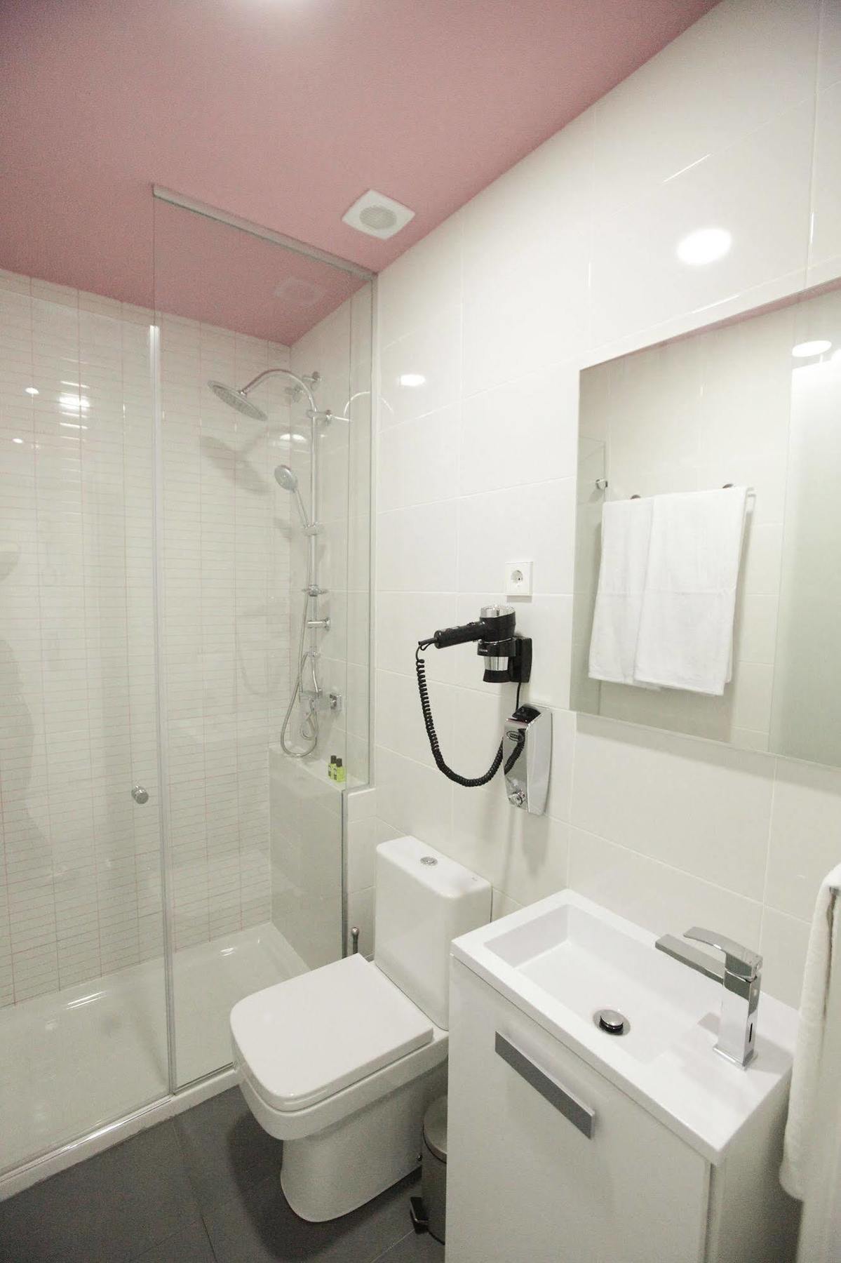 Pensión Vitium Urban 3*