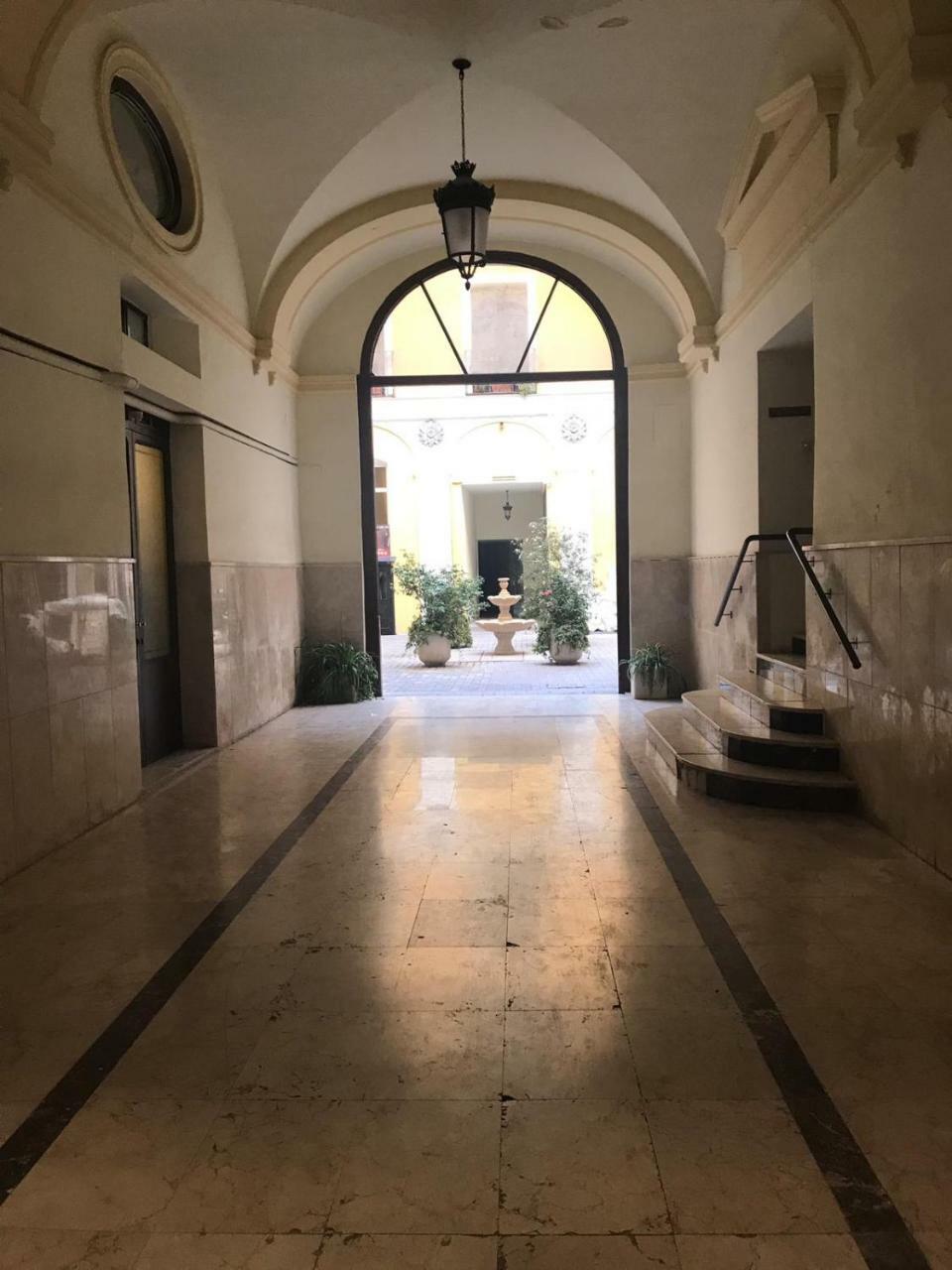 Calle Del Conde De Romanones