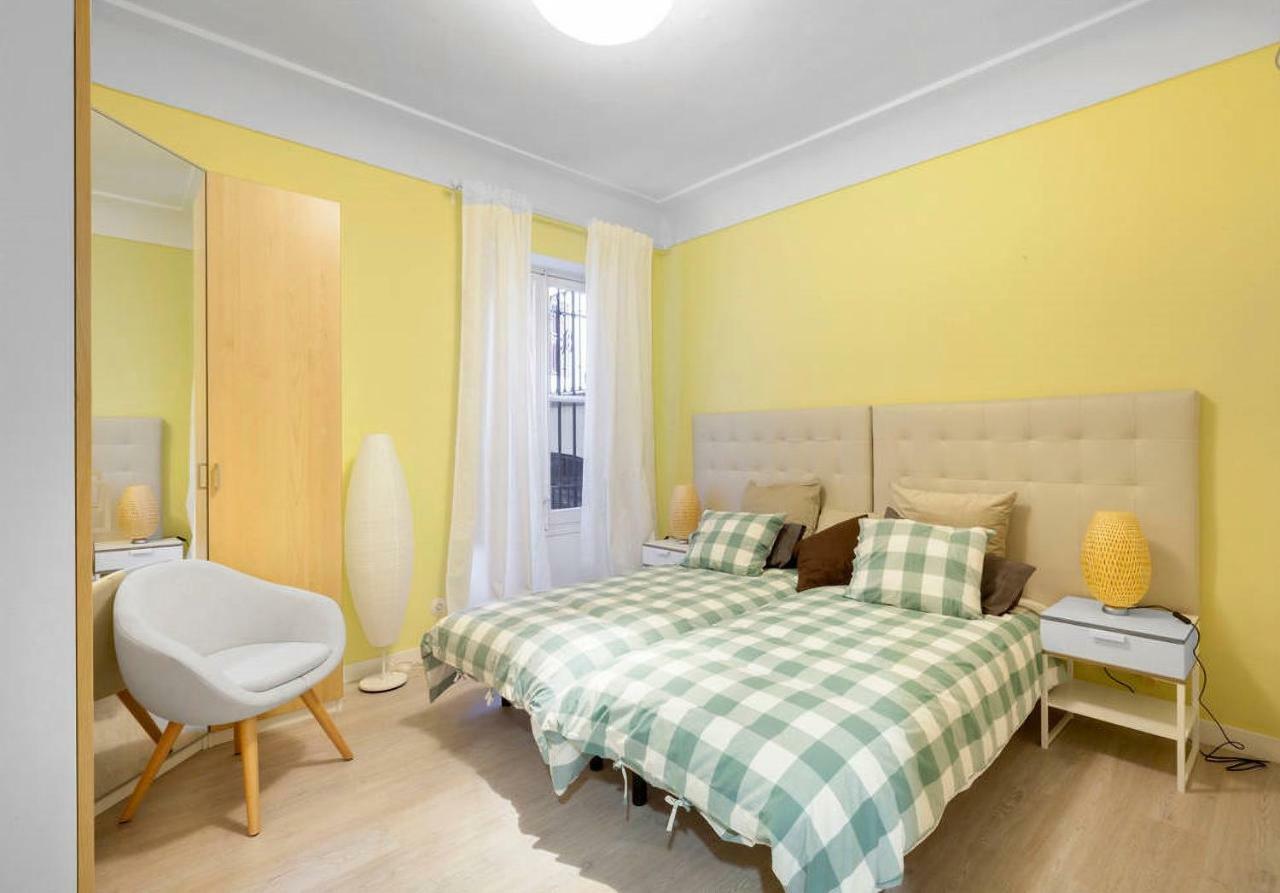 Confort-calle Mayor Apartment