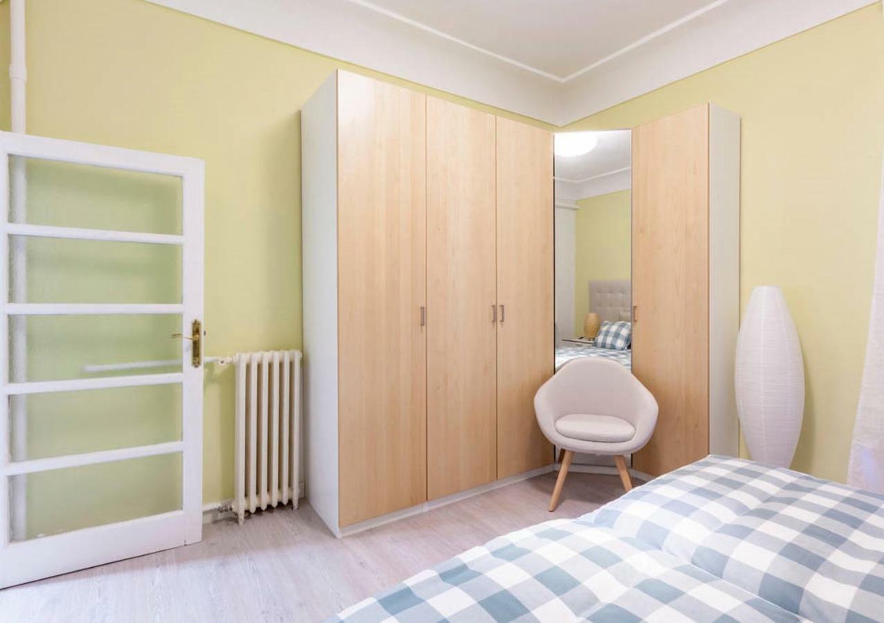 Confort-calle Mayor Apartment