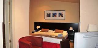 Hotel Exe 33