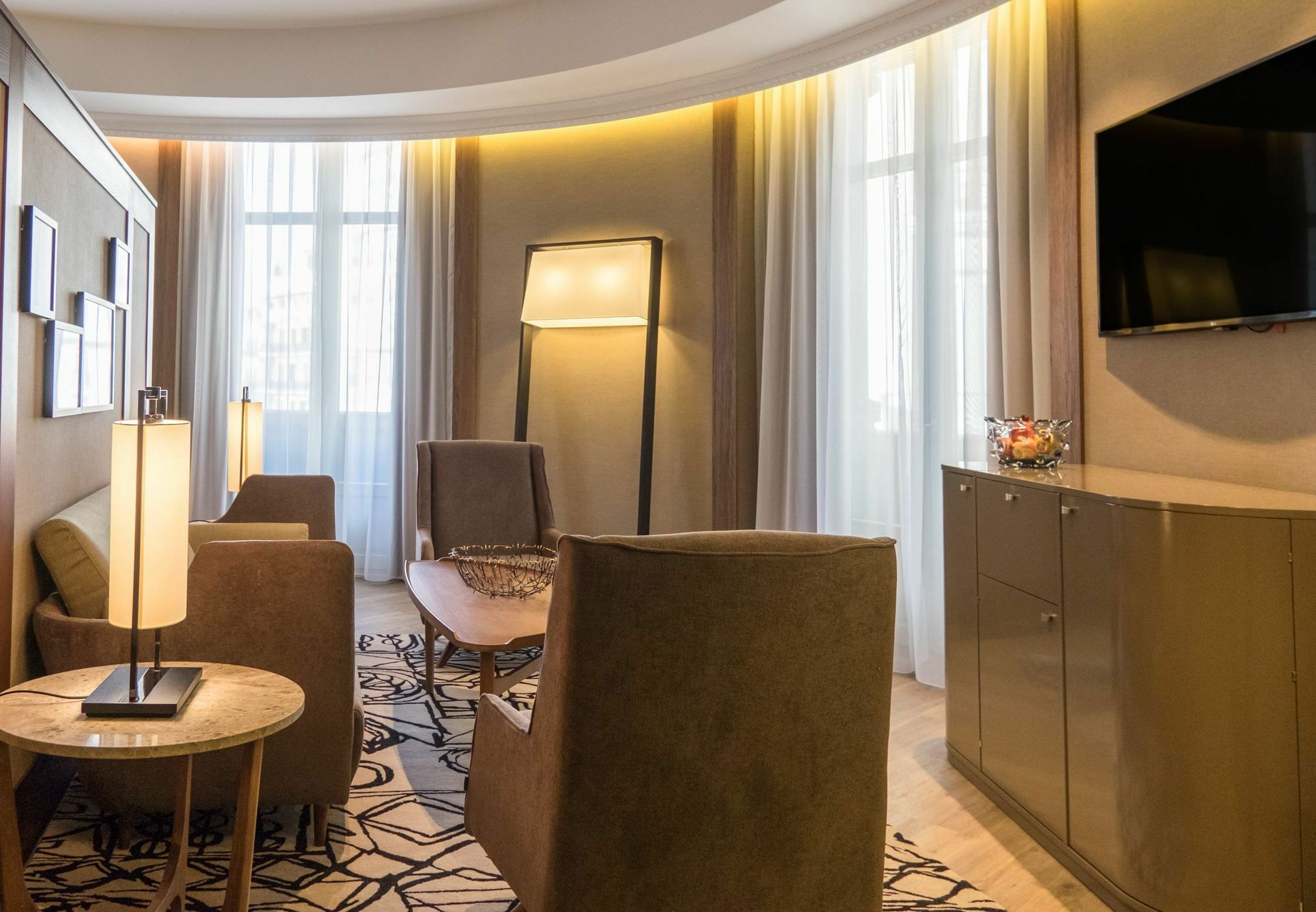 Hotel Círculo Gran Vía, Autograph Collection (adults Only)
