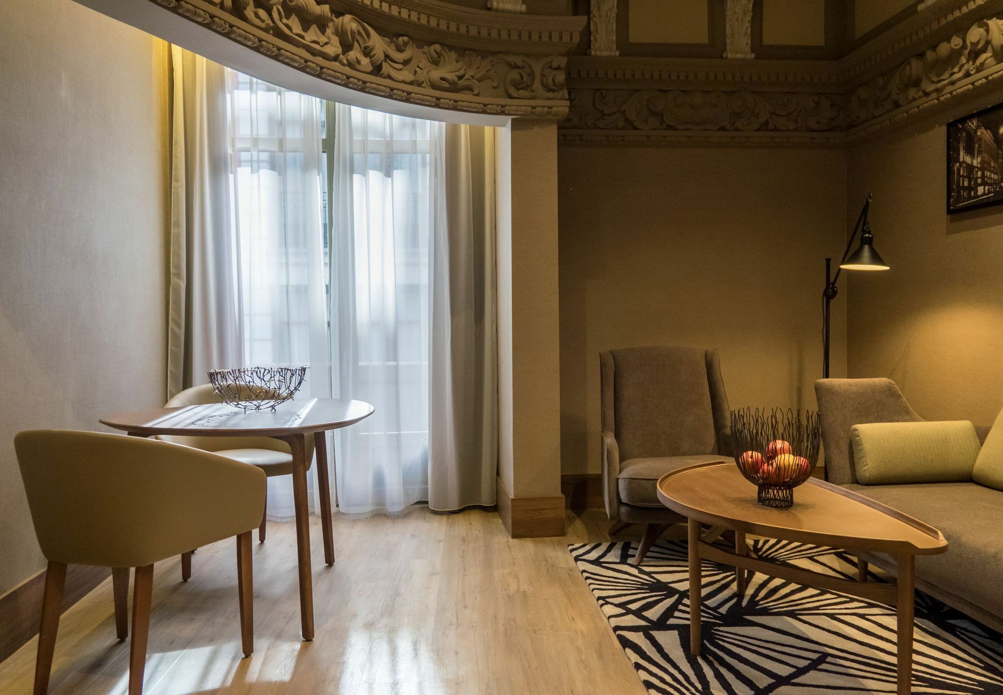 Círculo Gran Vía, Autograph Collection (adults Only) 4*
