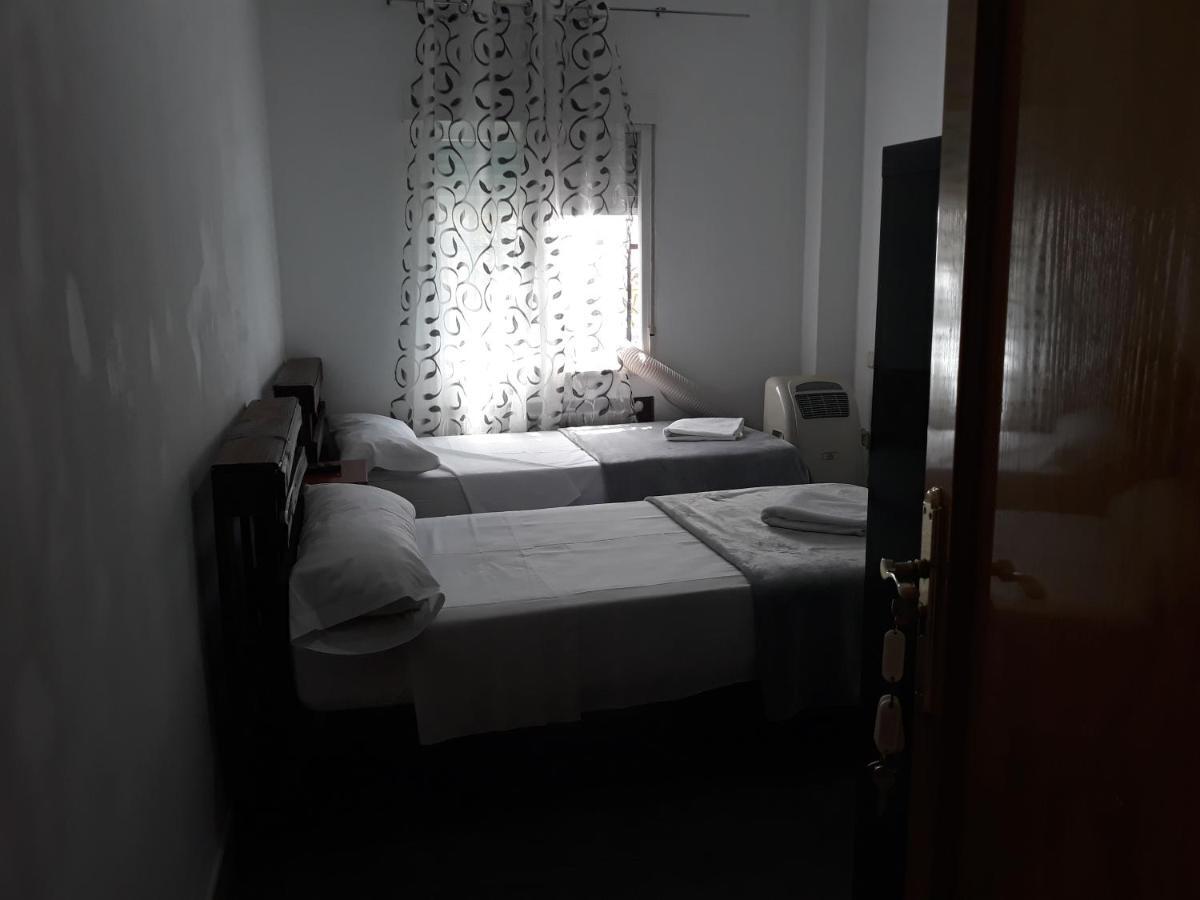 Bed and breakfast Mombuey 19 2*