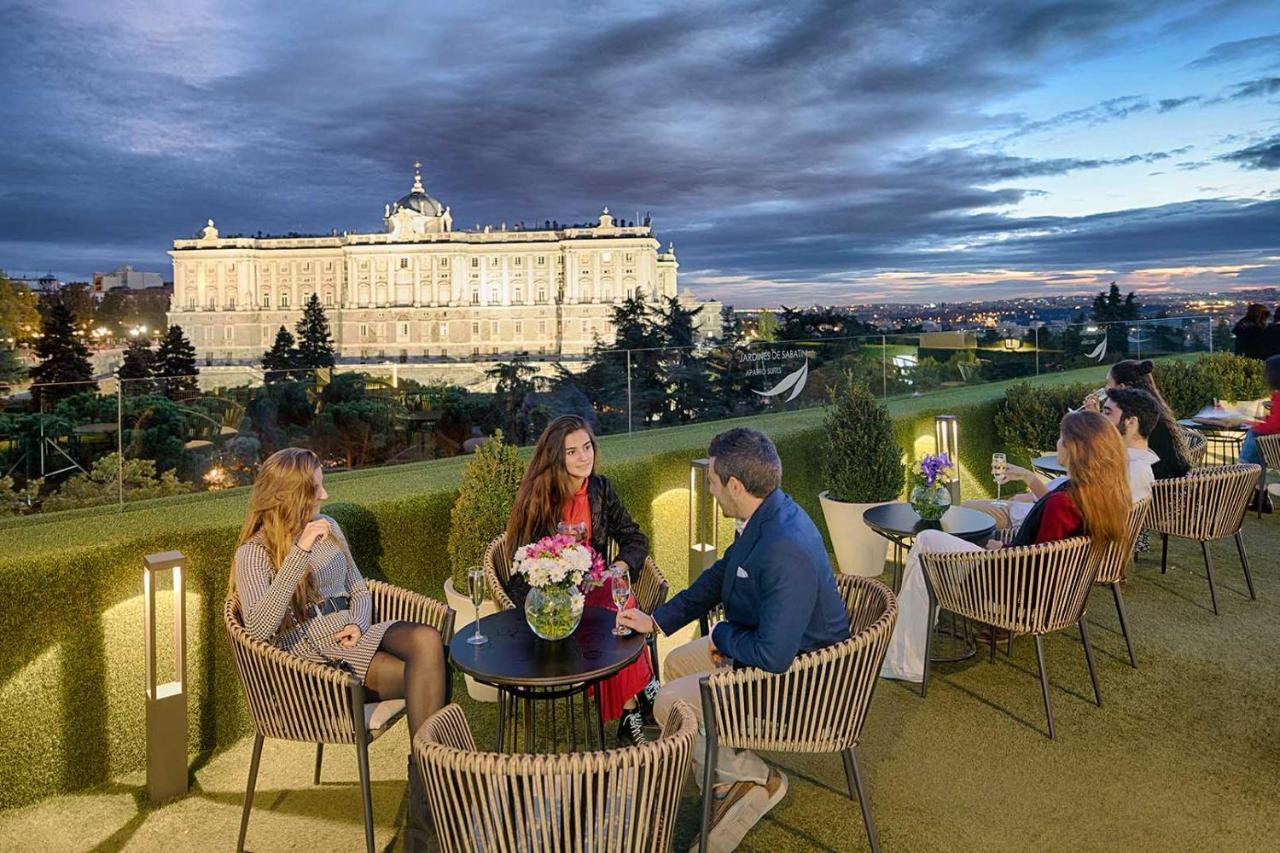 Apartosuites Jardines De Sabatini Apartahotel Madrid