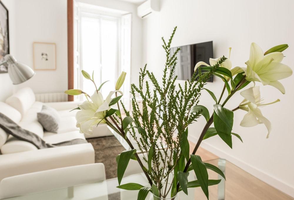 Chueca Exclusive - Madflats Collection Madrid