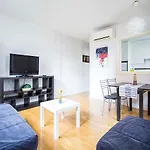 Apartamentos Naitly Madrid Cuatro Torres