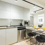 Dobo Homes Clara Del Rey