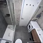 Nice Apartment On Street Level In Vallecas. Pnu