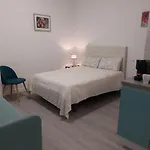 Cozy Studio For 2 People In Gran Via.Si2A2