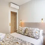 Elegant 1 Bedroom Apartment In The Heart Of Centro