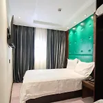Menoir Dorsett Madrid Usera