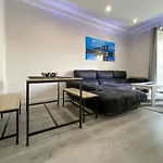 5 Calle Alamo