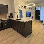 Luxury Suite Wifi Ac Servicios En La Puerta