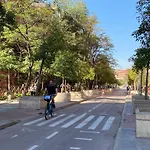 Comoda Habitacion Doble Cerca De Los Lugares Emblematicos De Madrid