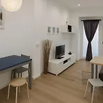Comodo Apartamento En Madrid Climatizado