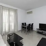 Gran Via Apartment