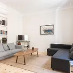 Impressive Apartment In Madrid Center By Batuecas