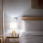 Marina Rooms