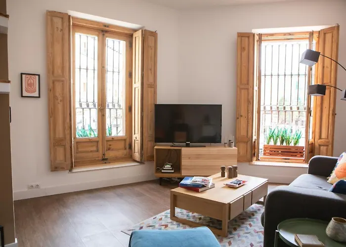Luxury Apartment Near Royal Palace