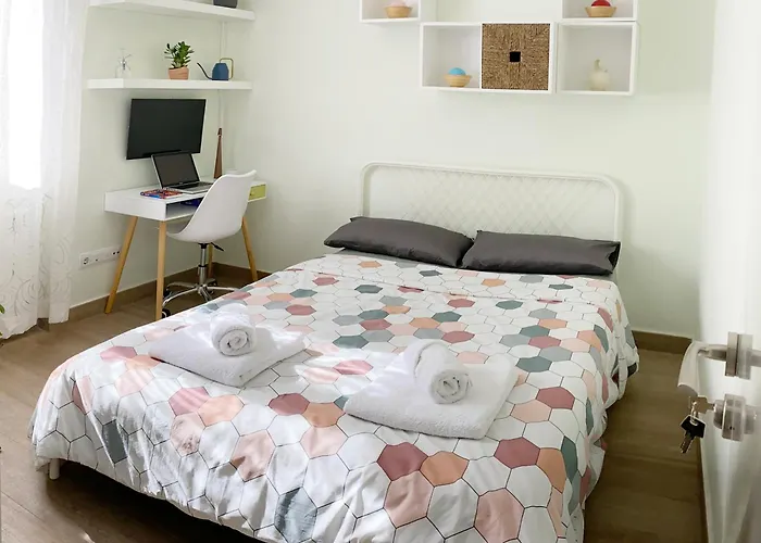 Comoda Habitacion Doble Cerca De Los Lugares Emblematicos De Madrid