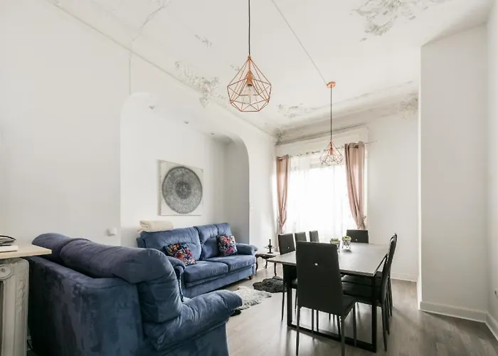 M&F 7 Rooms/7 Bathrooms Over Gran Via