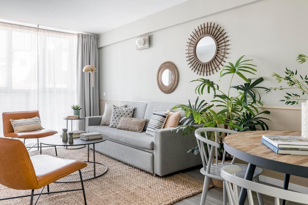 Cool By Olala Homes *