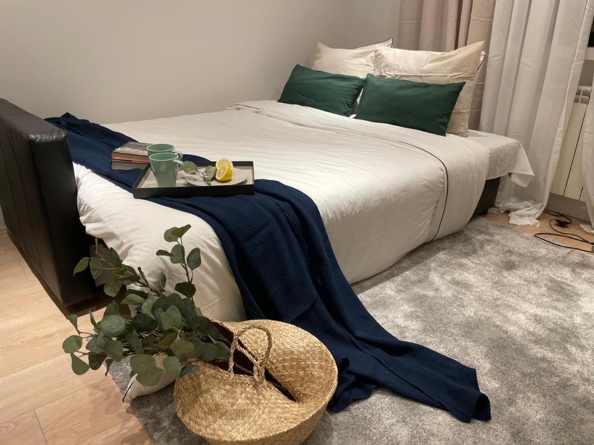 Apartamento Edsam Black Madrid