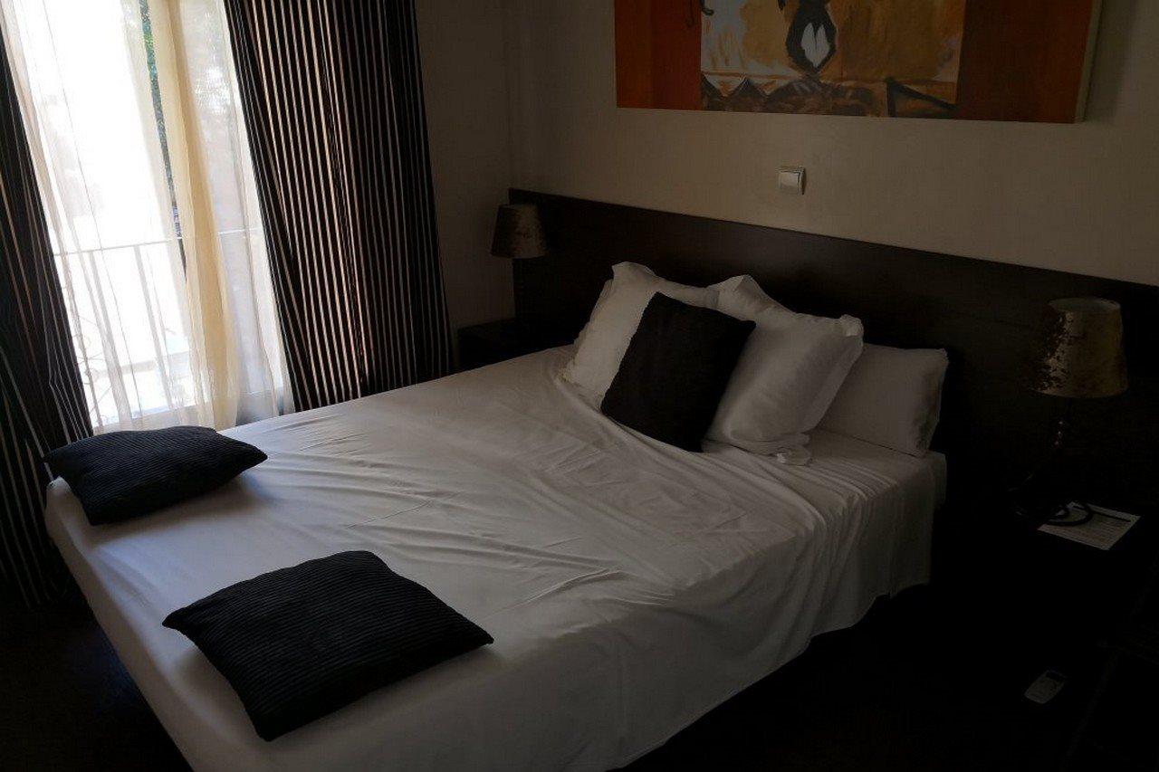 Hostal Thc Tirso Molina *