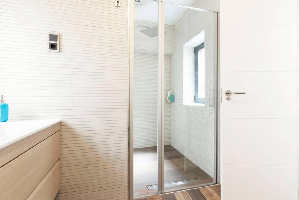 Apartamento Pop Girl Callao 5 Wifi Free Temporada Workers Y Est Madrid