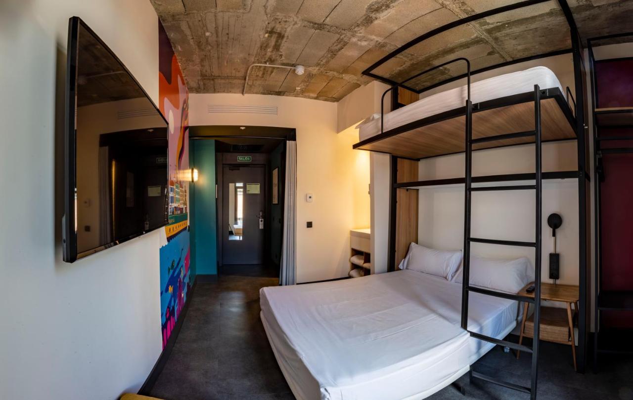 Hostal The House Lavapiés Madrid