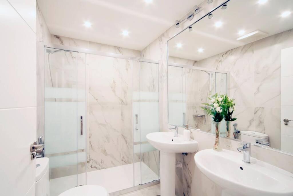 Luxury & Design Center 3brm 3bthr Apartamento Madrid