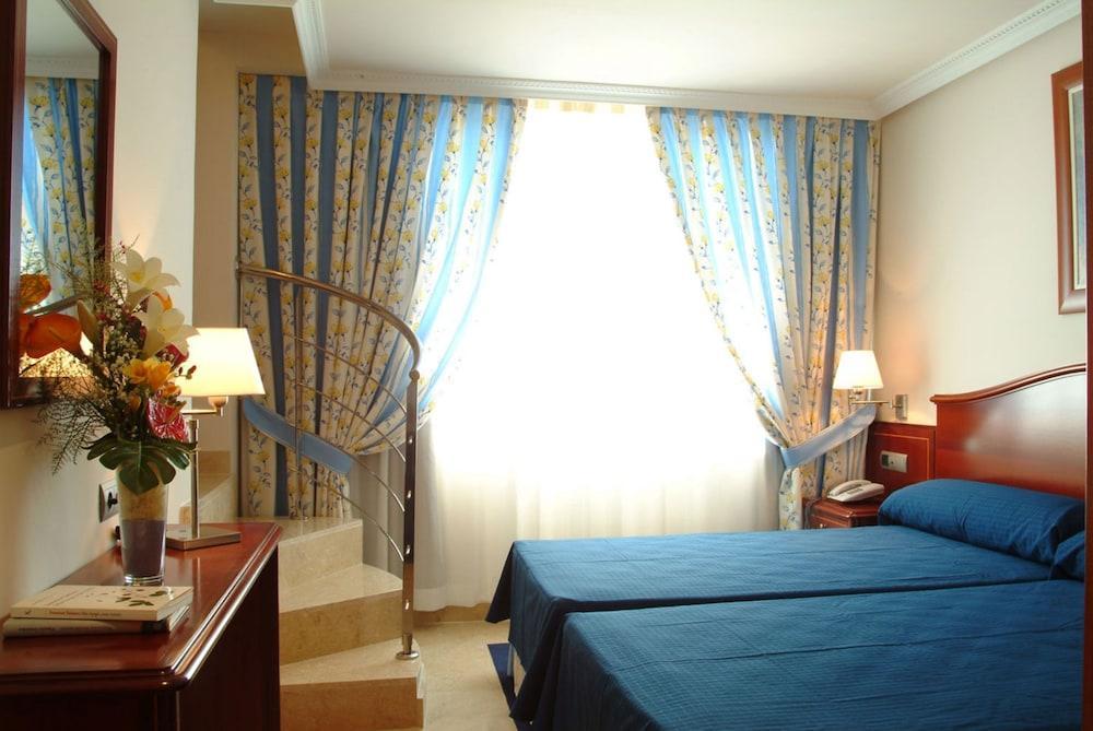 Gran Legazpi Hotel