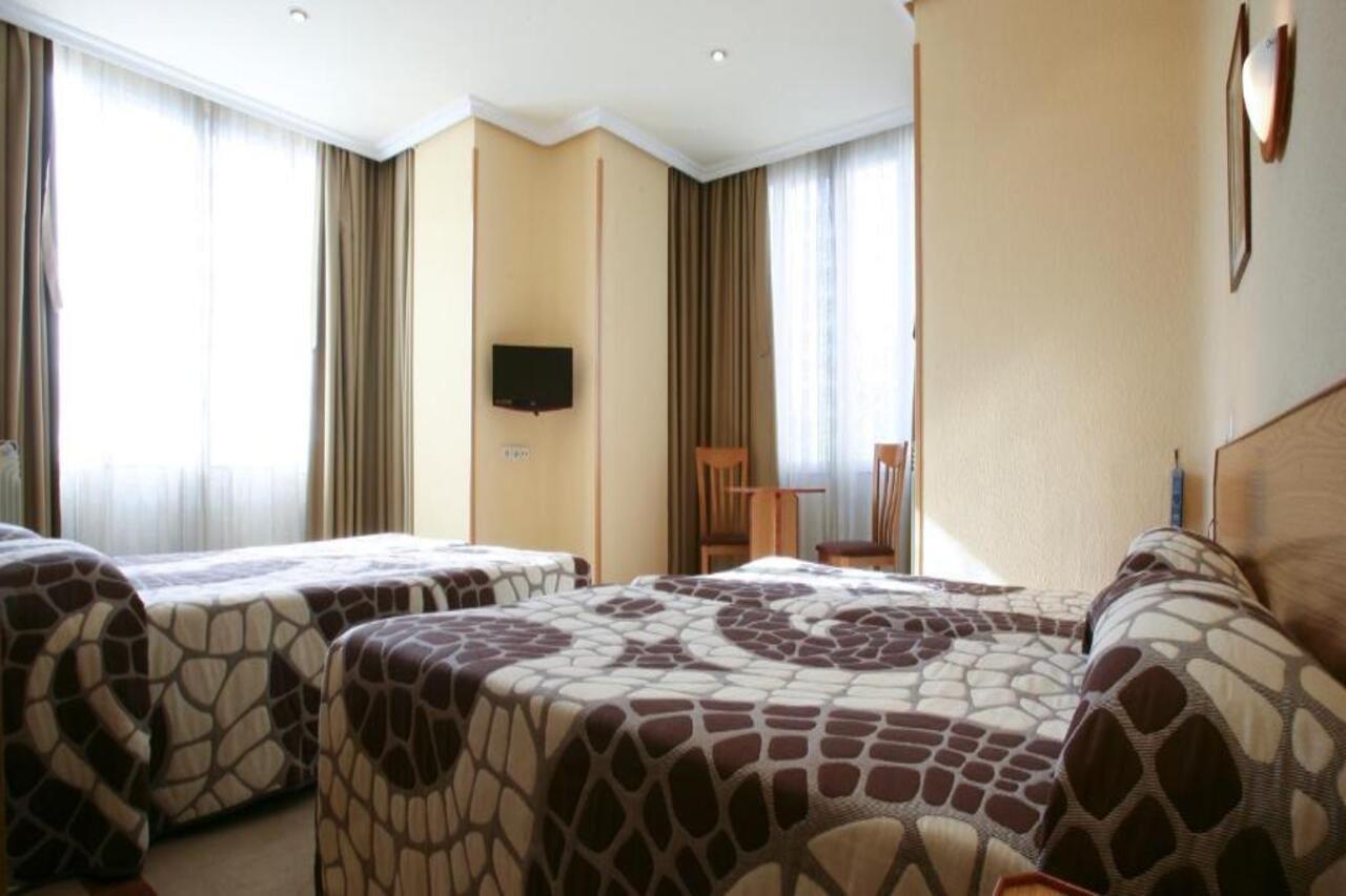 Mediodia Hotel