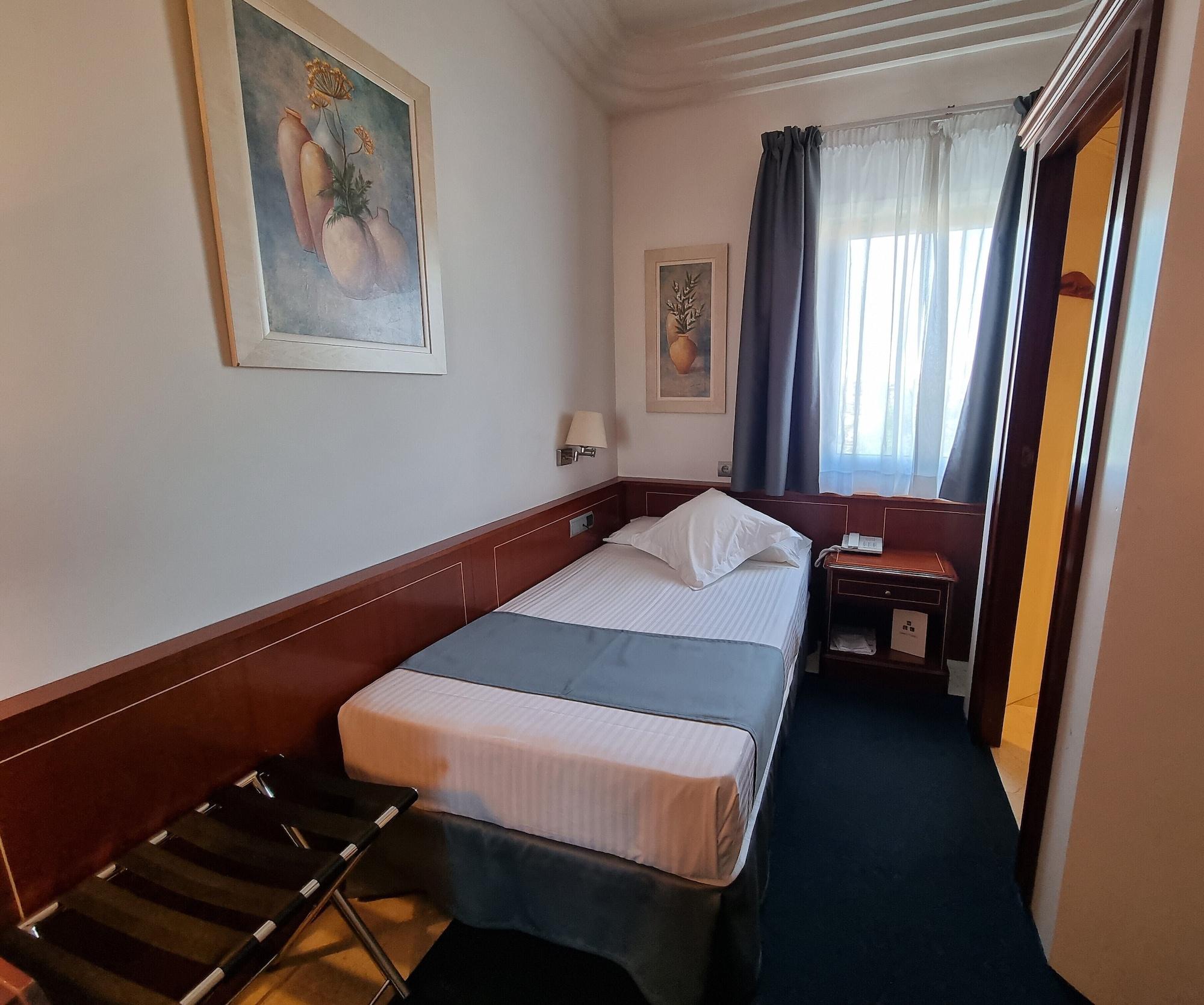 Gran Legazpi 3*