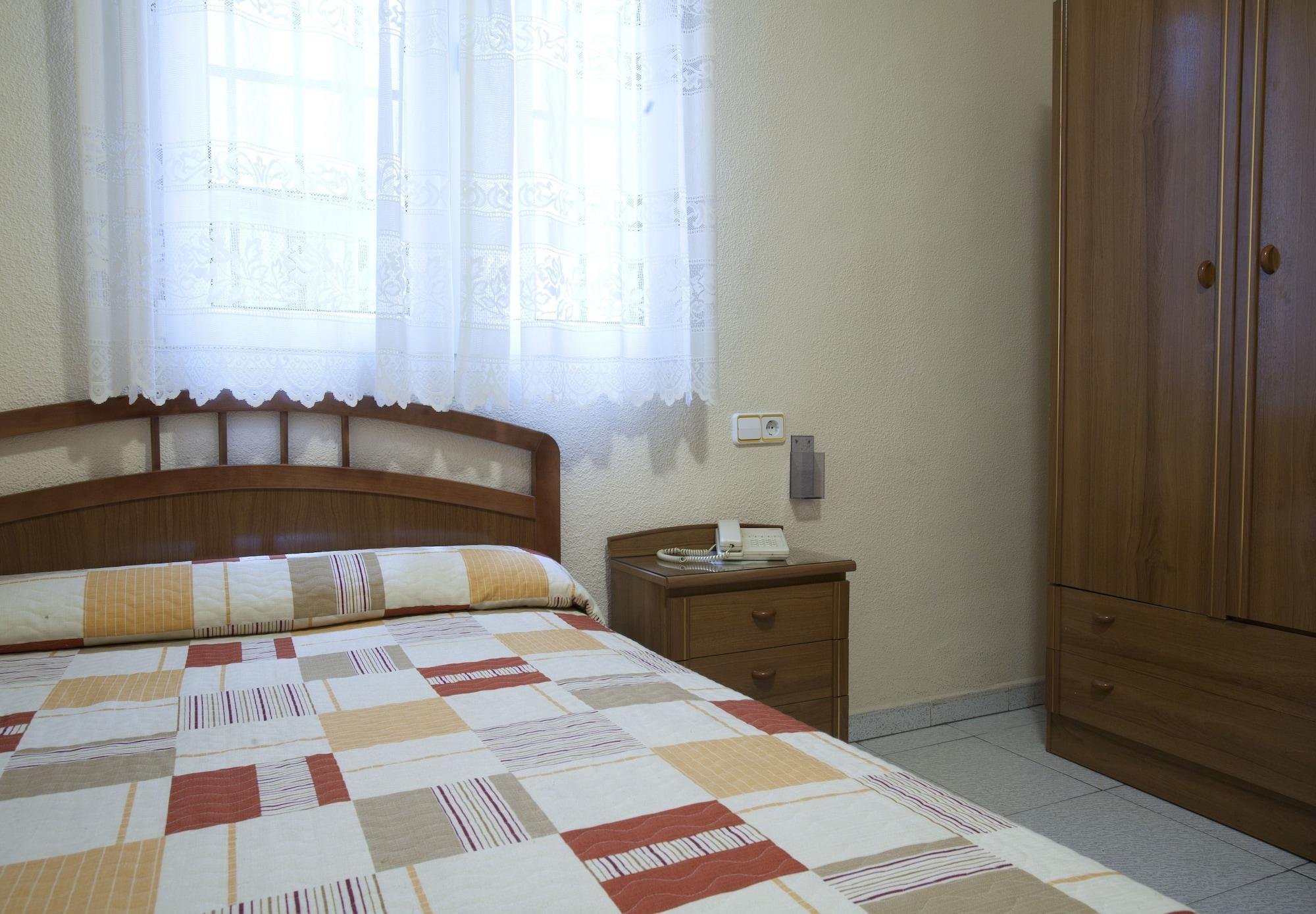 Hotel María Luisa 2*