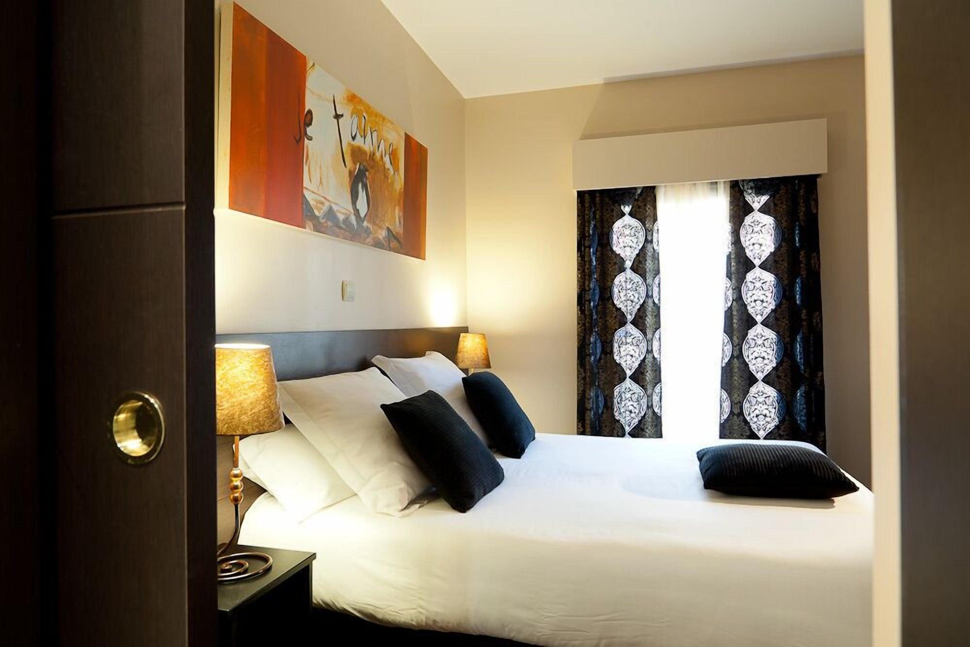 Hostal Thc Tirso Molina Madrid